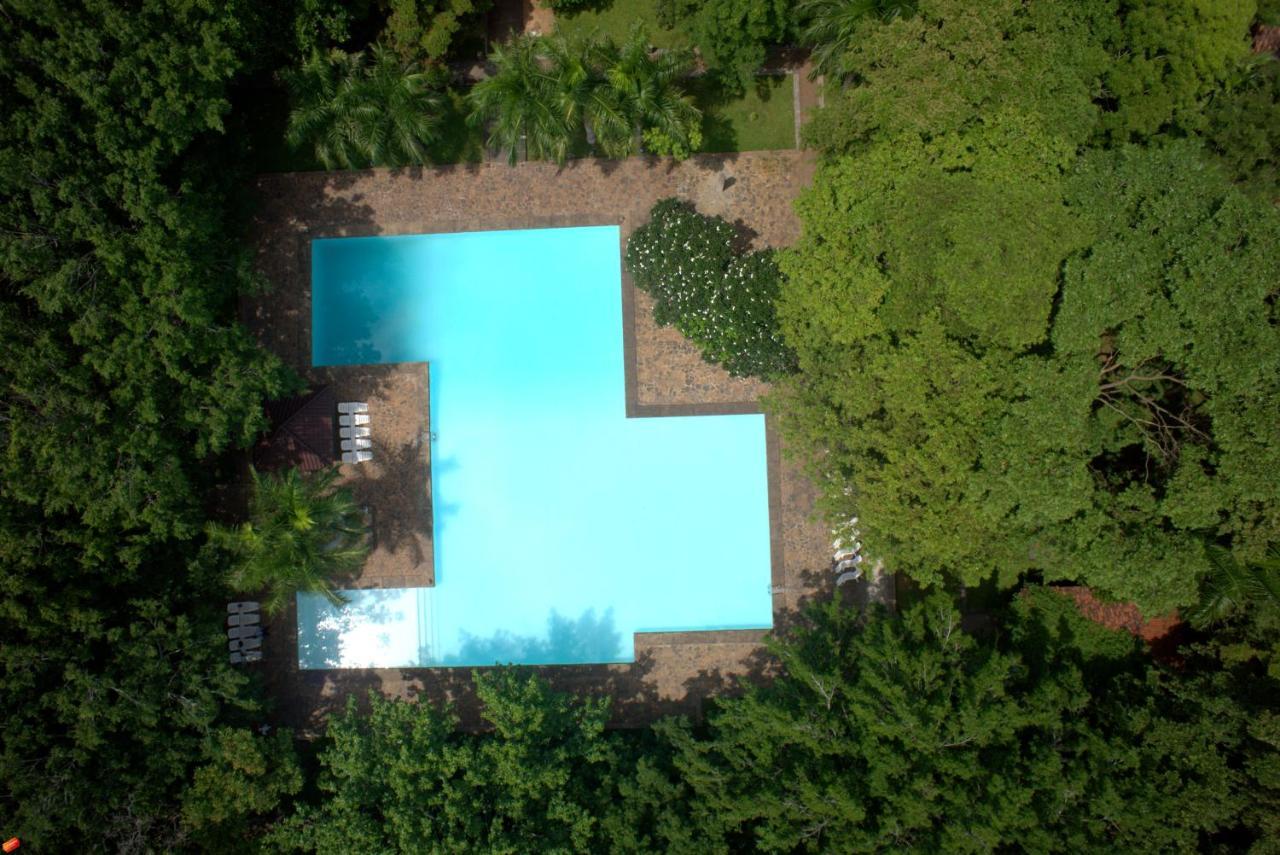 Palm Garden Village Hotel Anuradhapura Esterno foto